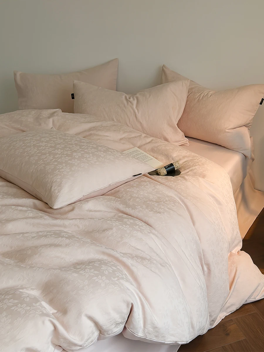 

Simple Pure Cotton Bedding Set 60-Thread Count Color Woven Embroidery 4-Piece Suite Skin-Friendly Duvet Cover Sheet
