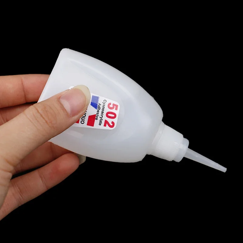 50 جرام غراء سائل فائق 502 لاصق فوري سريع الجفاف غراء قوي للمعادن والزجاج والسيراميك والحجر والخشب والجلود والبلاستيك وما إلى ذلك