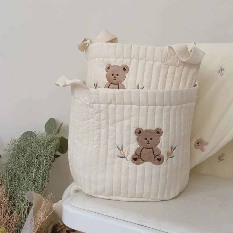 かわいいクマの刺embroideryが入ったベビーバッグ,おむつバッグ,ミイラ収納,マタニティ,新生児用おむつ,おもちゃオーガナイザー,必需品