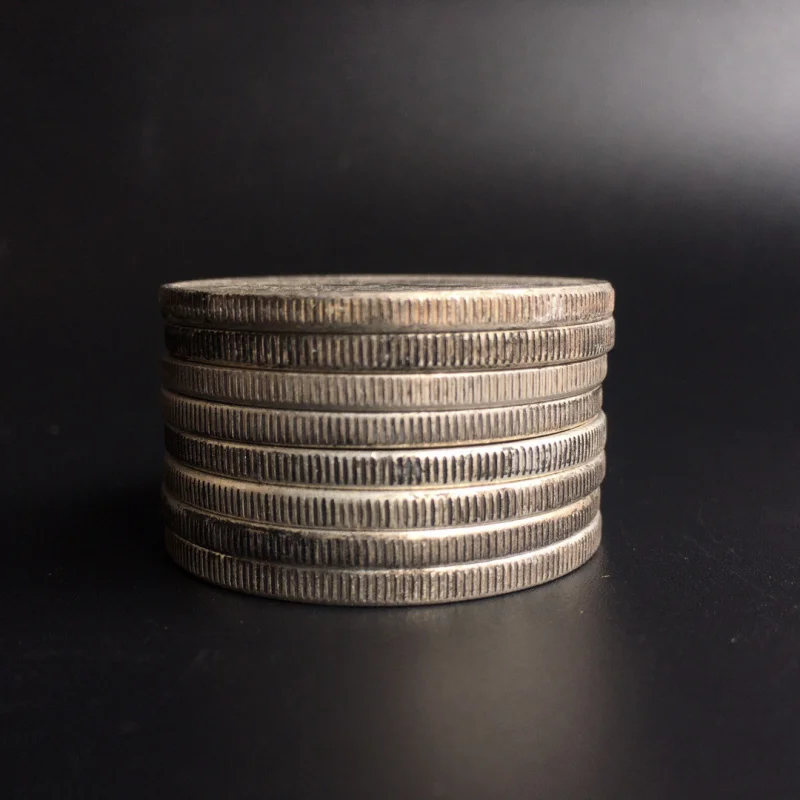 Boneka Perak Naga Terbang Topi Tinggi Kepala Besar Yuan Dolar Perak Laut Tiongkok dan Asing Berlapis Perak Tembaga Murni Gaya Antik