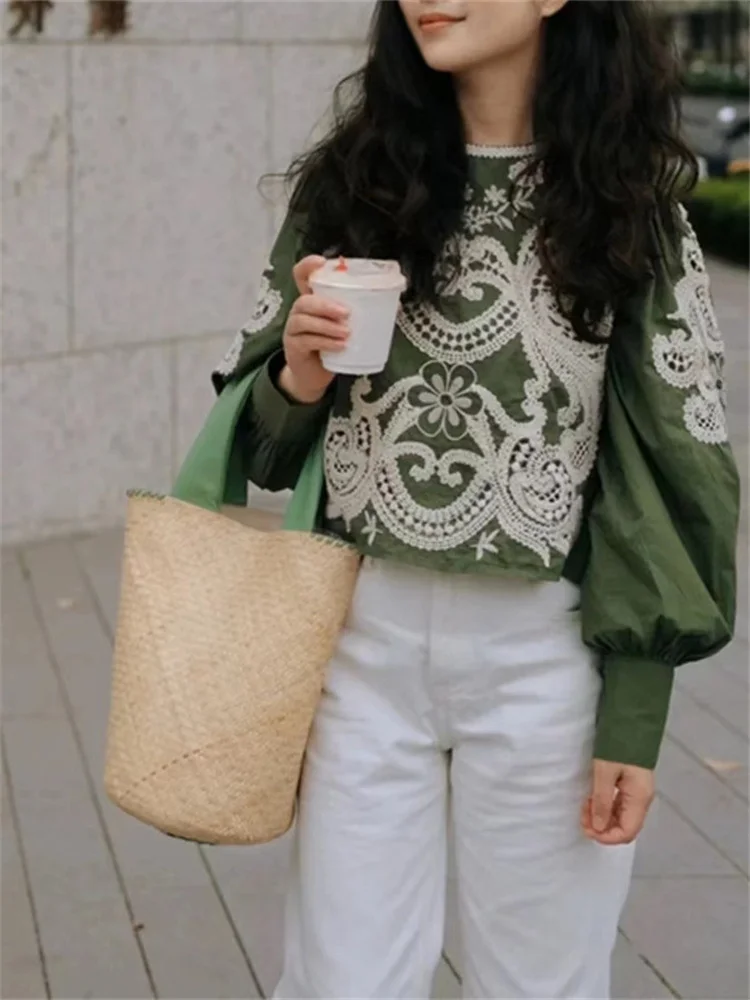 

Puff Sleeve Ladies Fashion Pullover Shirt Tops 　 Women Three-Dimensional Embroidery Green Blouse 2024 Early Autumn