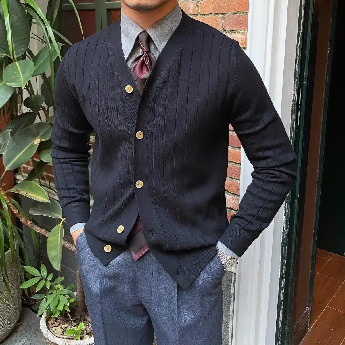 

Black V Neck Men's Clothing White Cardigan Business Knit Sweater Male Blue Japanese Harajuku Fashion Old Mode Korean Wool Cheap