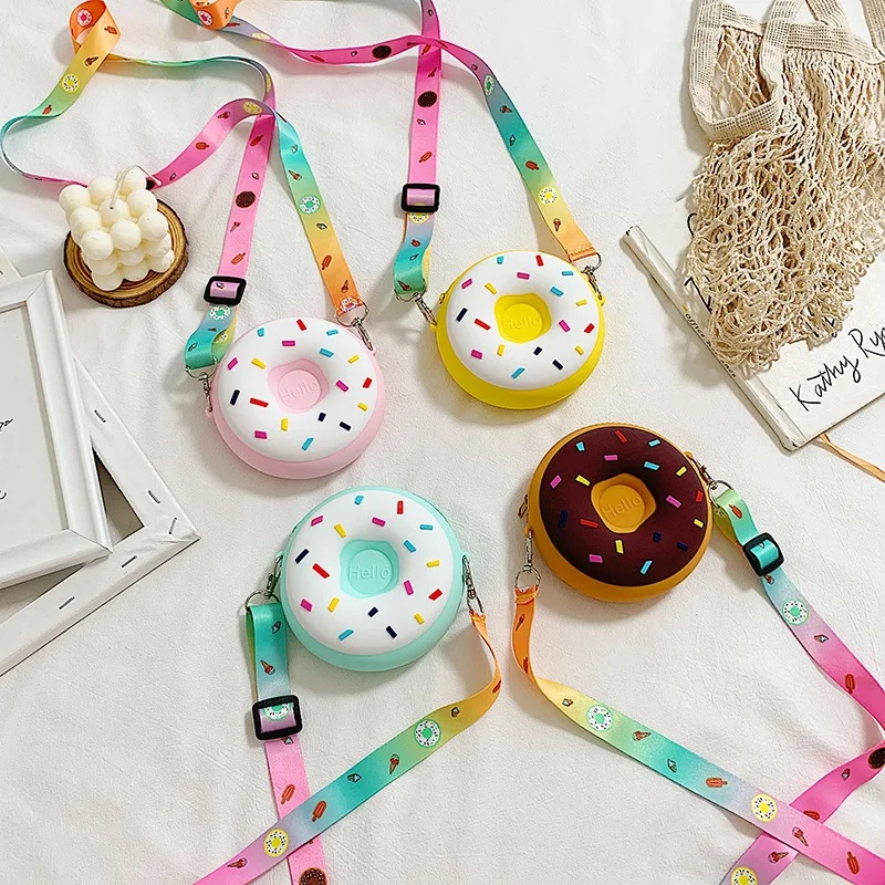 Cute Donut Girl Crossbody Bags Silicone Mini Snack Kids Travel Messenger Bags Zipper Single Shoulder Bags for Children