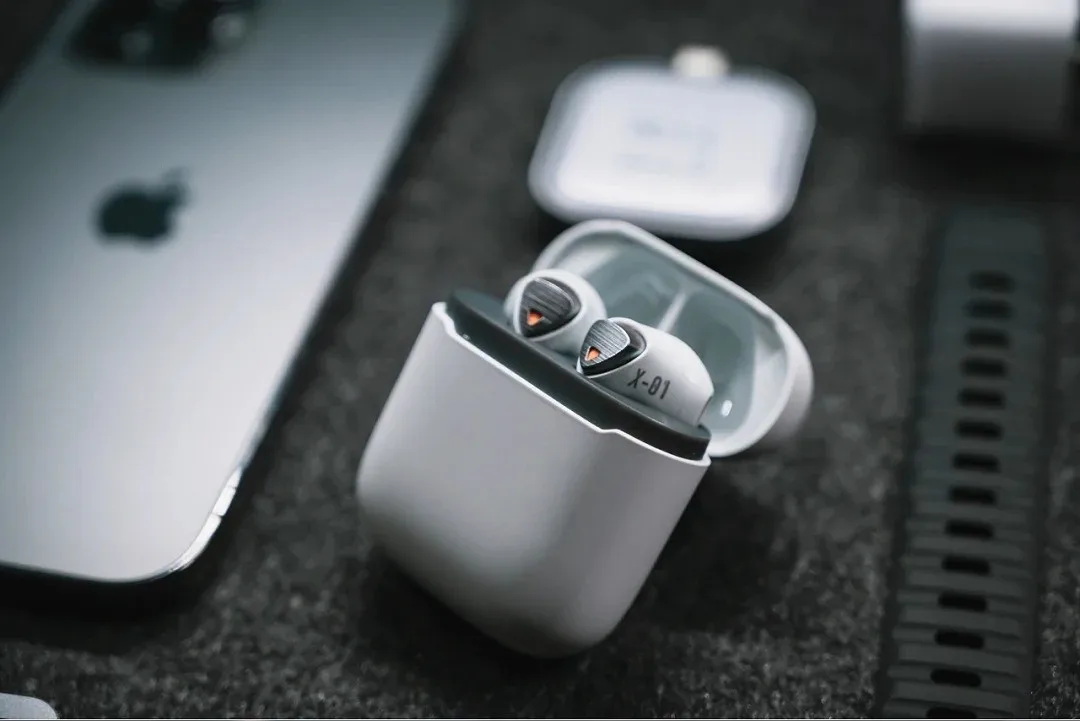 Flydigi Cyberfox X1… - image