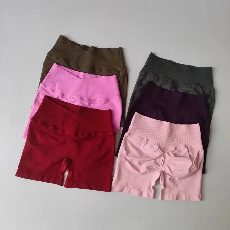 Sommerliche Damen-Yoga-Shorts mit hoher Taille, nahtlos, Po-formend, hochelastisch, atmungsaktiv, für Workout und als Biker-Shorts – Detail 3