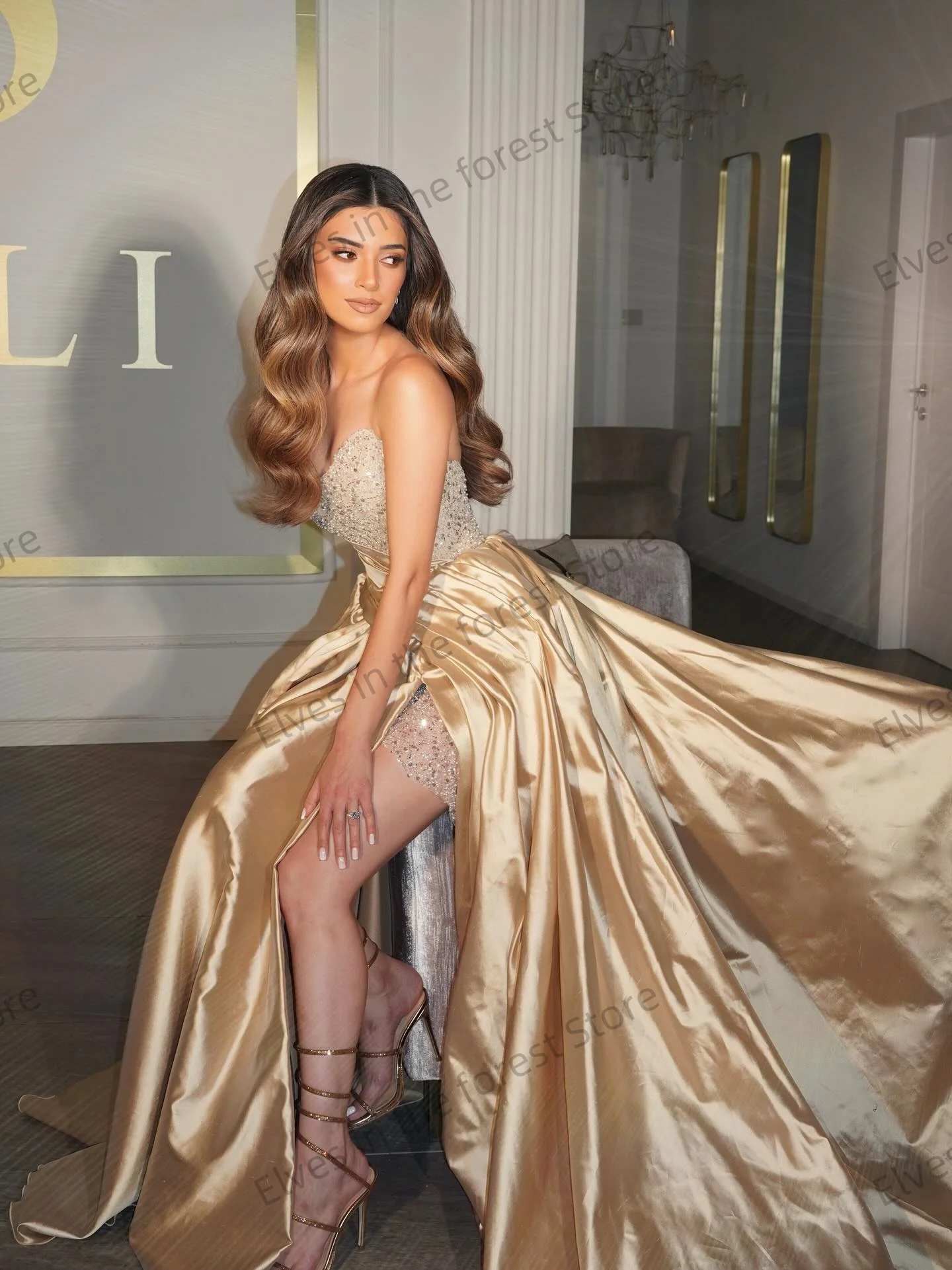 فساتين سهرة ساحرة بلون الشمبانيا للنساء أنيقة على شكل قلب لامعة فساتين حفلات مخصصة بفتحة وصمة عار فساتين زفاف رسمية