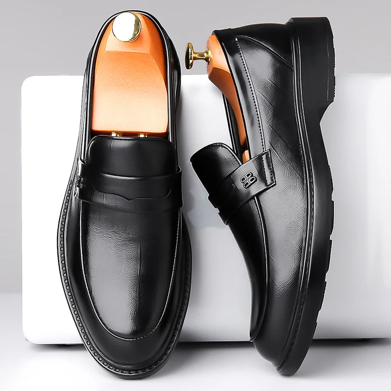 British Business Casual Leather Shoes for Men Spring Autumn Designer Fashion Loafers Male Solid Color Luxury Platform Shoes Man