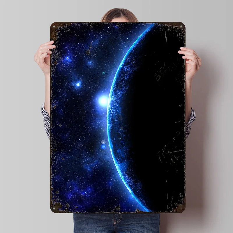 Blauer Planet im Weltraum Metallposter Individualisierte Wandkunst Retro Vintage Metallschilder für Männerhöhle Luxus-Dekoration Gaming Blechschild