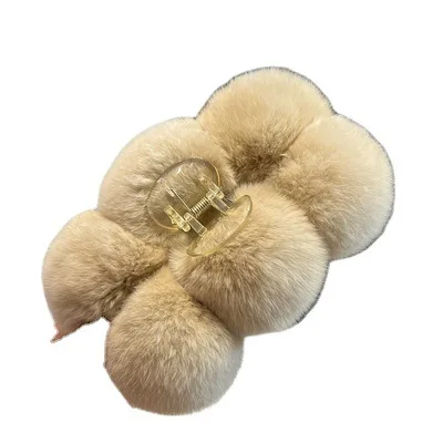 Faux Fur Hair Claw Rabbit Hair Large Hairpin Back Head Temperament Clip New Cute Plush Hair Scratching Ponytail Hair Claw