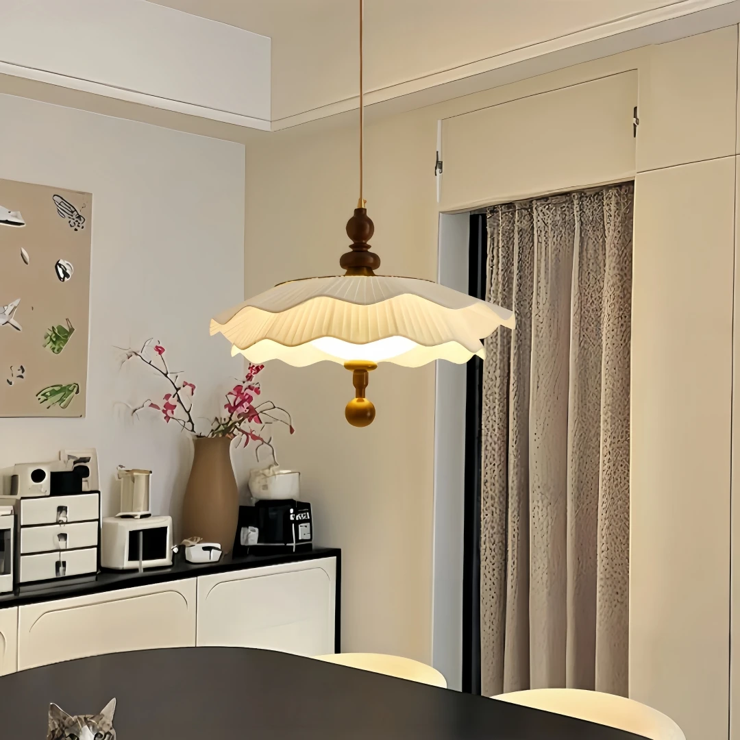 Vintage Wavy Pleated Pendant Light, Wooden Decor Hanging Lamp For Dining Room Kitchen Island Bedroom Home Decor
