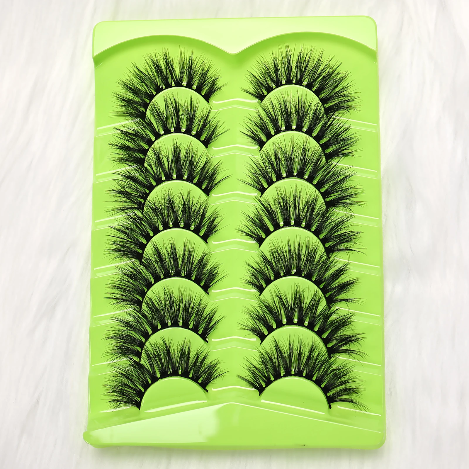 ขนตาปลอมฟู 7 คู่ - ขนตาปลอมแบบโค้งงอน หนา งอนเด้ง ใช้ซ้ำได้ ติดง่าย เหมาะสำหรับผู้หญิง แต่งหน้าในชีวิตประจำวัน งานปาร์ตี้ และเดท