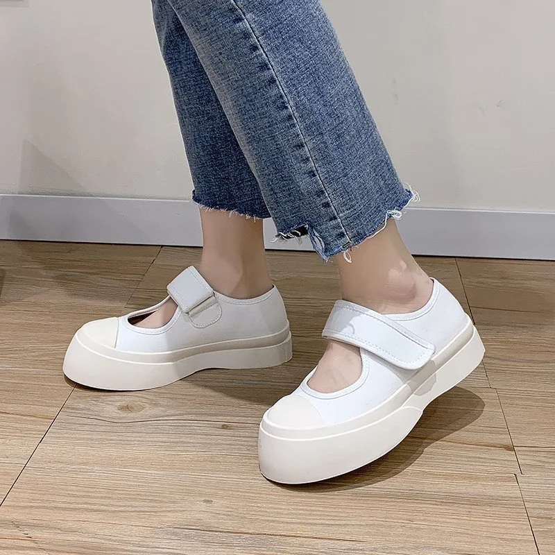 Flat Shoes Thick Bottom Round Toe Shoes Spring Shallow Mouth Women Shoes Thick Bottom Medium Heel Single Shoes Women