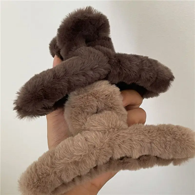 Soft Milk Coffee Color Series Imitation Fur Rabbit Fur Back Head Updo Hair Claw Warm Large Plush Shark Clip Barrettes Hair Claws