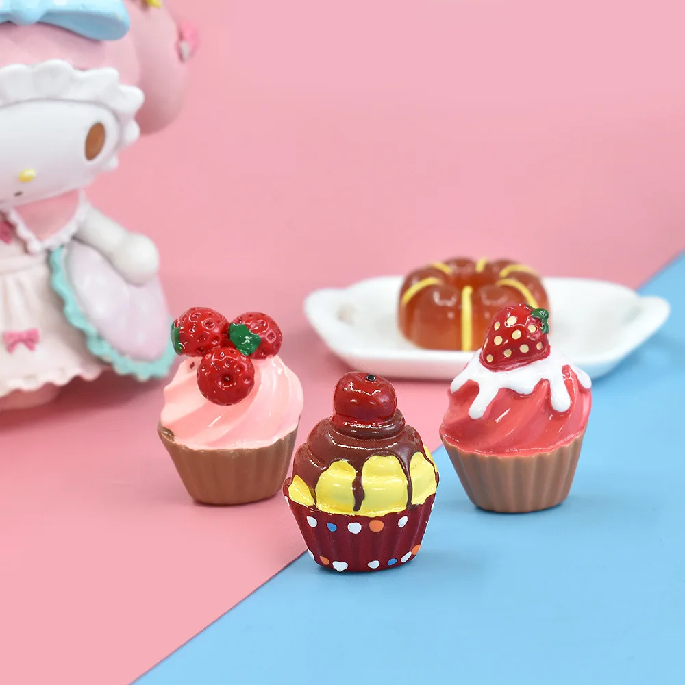 10pcs Resin Kawai Cup Cake Fake Food Miniatures Scrapbook Supplies Cabochons Flatback DIY Items Flat Back Embellishments Crafts