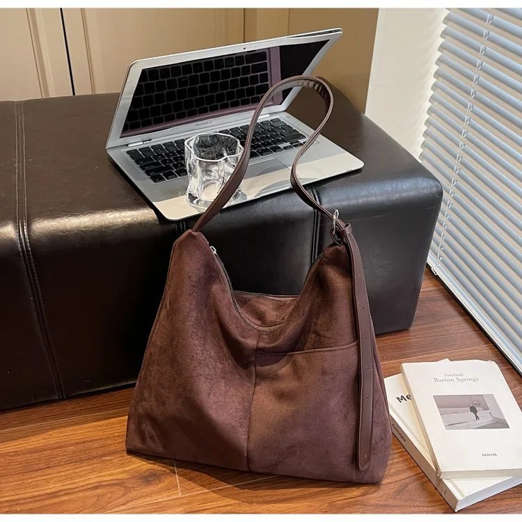 

2025 Vintage Women's Tote Bag, Genuine Leather Large Capacity Multi-way Shoulder Crossbody Purse, Retro Chic Work Bag