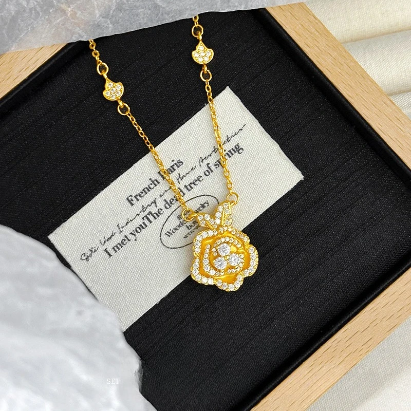 

Classic 18K Gold Color Zircon Rose Shape Necklaces for Women Wedding Engagement Fine Zircon Necklace Chain Jewelry Gifts