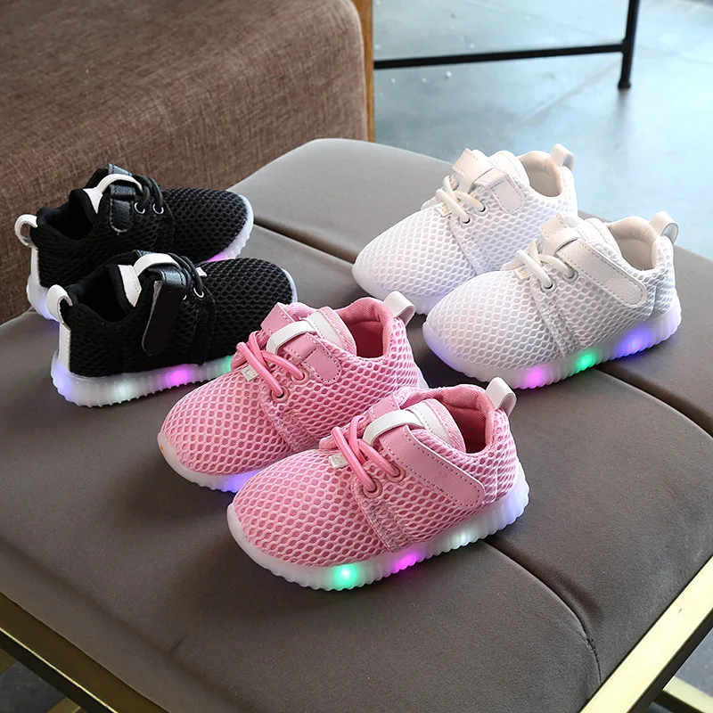 

Fashion Breathable Solid Children Casual Shoes LED Lighted Cool Soft Girls Boys Sneakers High Quality Tennis Kids Shoes
