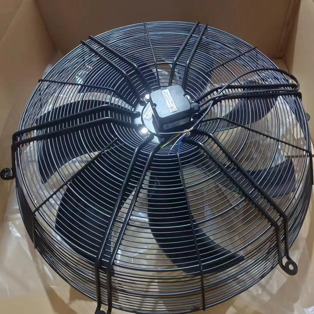 

A6D800-AE05-03 A6D800-AD01-01A6D800-AH01-01-02 ВЕНТИЛЯТОР 100% новый и оригинальный