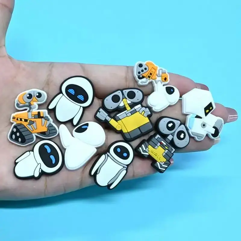 9-100pcs Hot Toys Robot, Alien Shoe Charms For Sandals,Shoe Decoration Accessories Shoe Pins Great Gift For Men Women