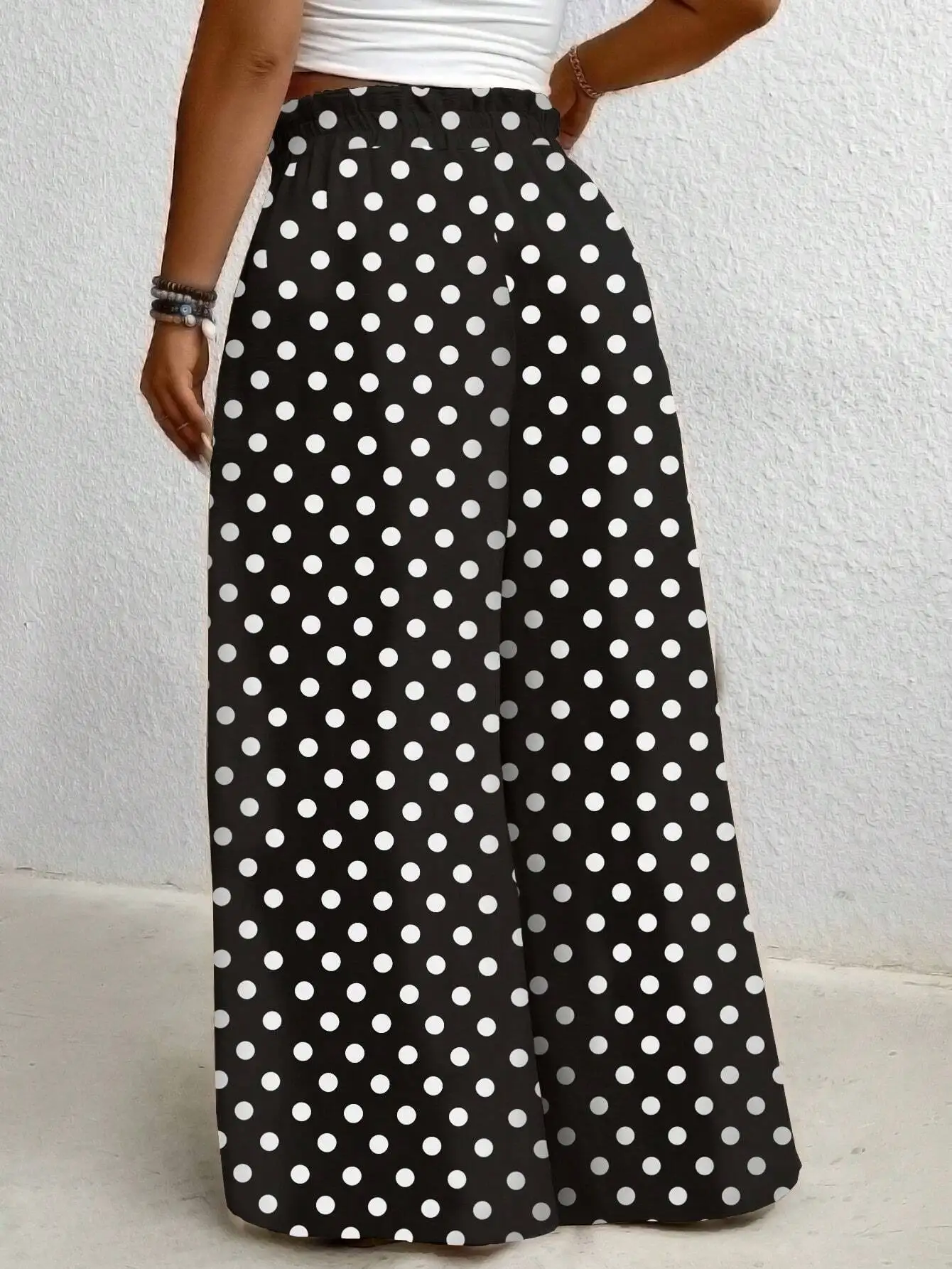 

Широкие брюки с высокой талией и принтом в горошек для женщин