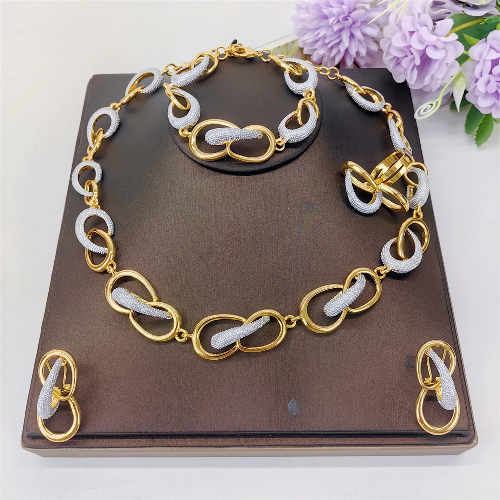 Vintage Fashion Reseller - Vintage sieradenset voor vrouwen Luxe Dubai