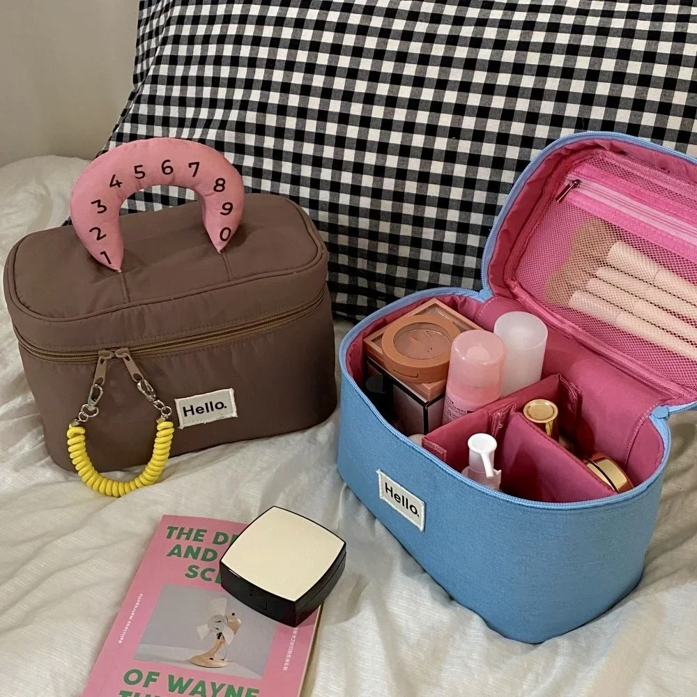 سعة كبيرة Kawaii المقصورة حقيبة مستحضرات التجميل لطيف على شكل منزل حقيبة مستحضرات تجميل مربعة المحمولة انغلق تخزين أدوات الزينة المحمولة السفر
