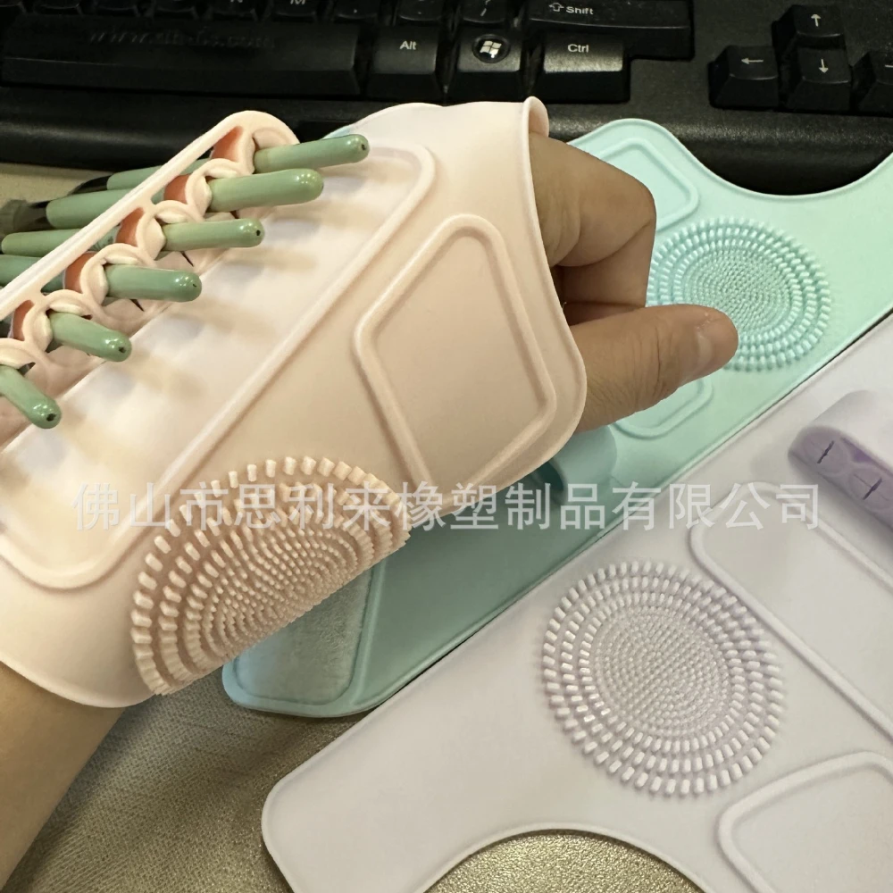 حصيرة مكياج مع صينية خلط وحامل فرشاة وفرشاة تنظيف ومنظم مستحضرات التجميل من السيليكون مع إصبع يمكن ارتداؤه #6