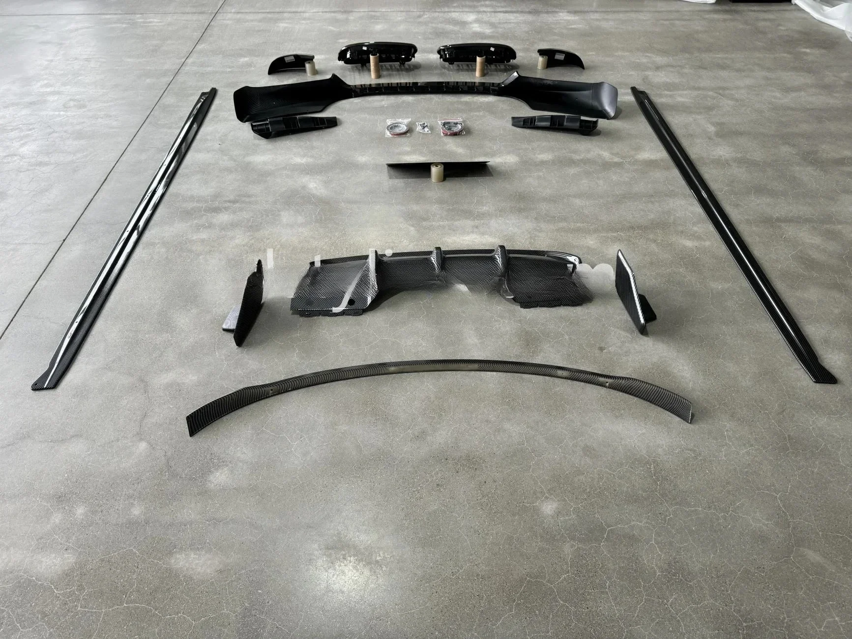 Xlstyling Conversion Kits Front Lip Splitter Rear Diffuser Spoiler for bmw X6 F16 Real Carbon Side Mirror Cover Grille
