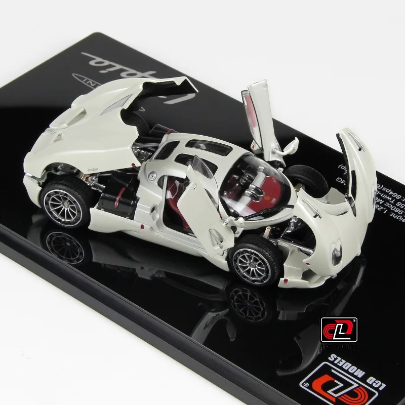 LCD 1:43 Pagani Utopia die-cast simulation alloy car model, boy festival gift toy, adult collectible ornament.