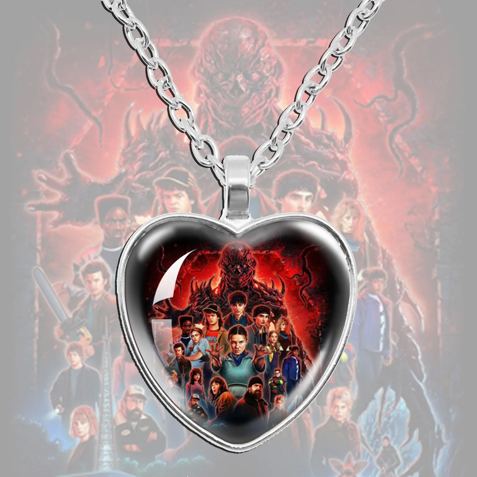 

Горячая новинка: Модное ожерелье в стиле ретро с подвеской в виде сердца. Коллекционная игрушка по мотивам фильмов «Джонатан Байерс», «Джоэйс Байерс», «Вилл Байерс». Подарок для фанатов.