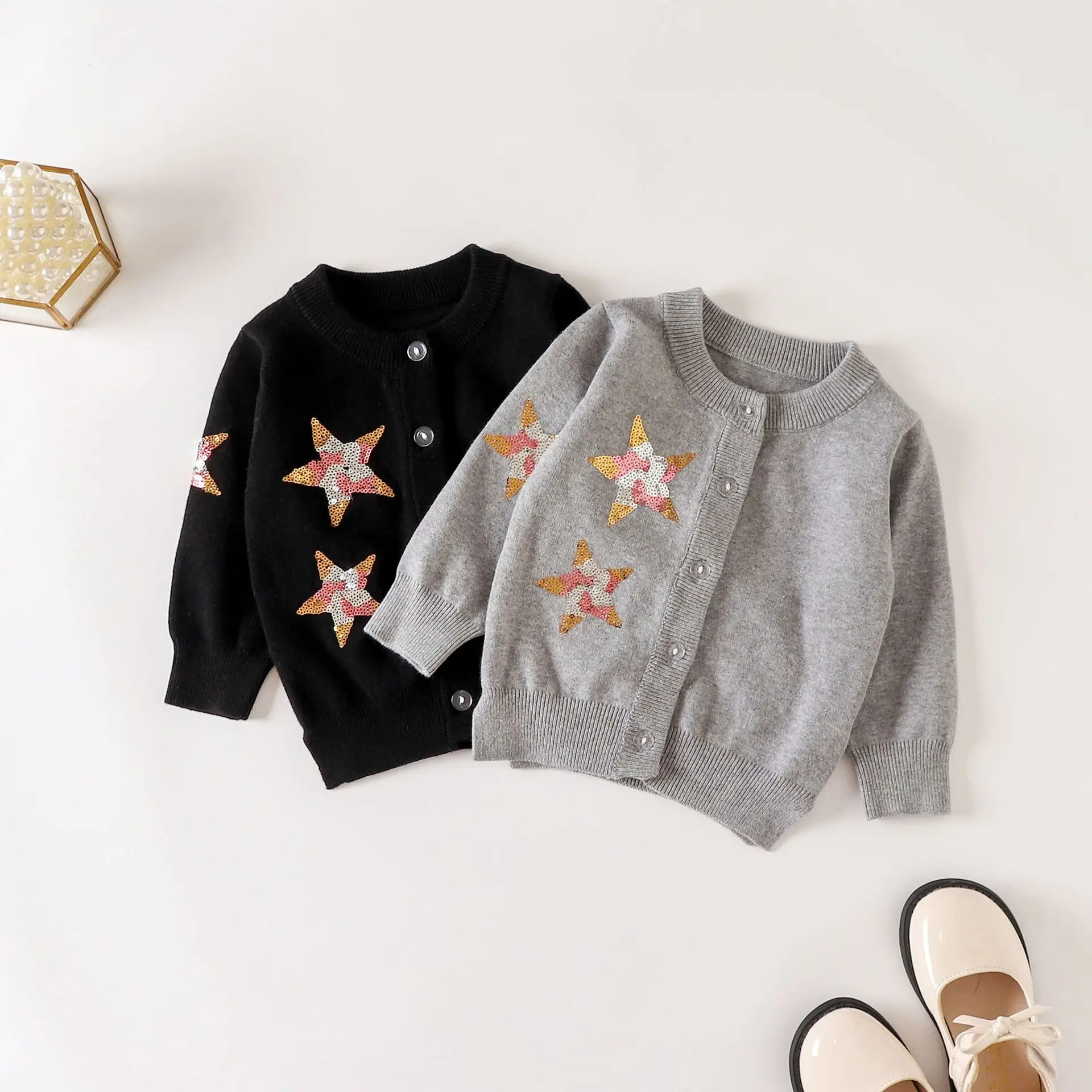 Korean Spring Autumn Girls Star Knitted Sweater for Infants and Young Children Cotton Sequin Jacket Long Sleeved Cardigan Top
