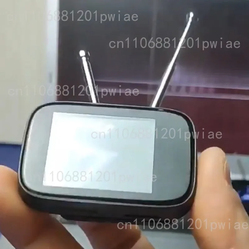 Vintage-Style Tv Mo…