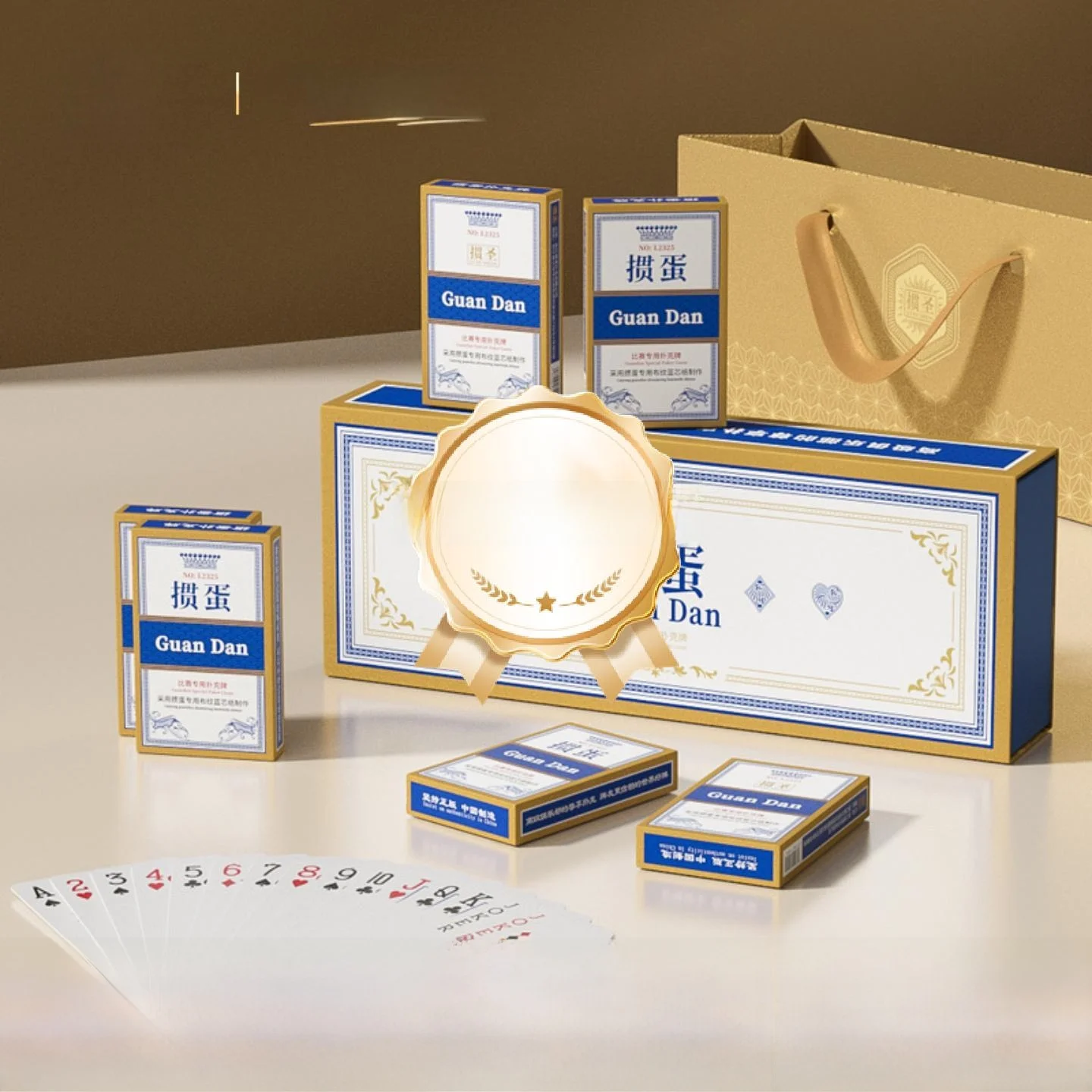 boite-cadeau-haut-de-gamme-avec-cartes-de-poker-speciales-a-cœur-bleu-pour-l'evenement-san-guan-dan-souvenir-d'entreprise-jeu-de-cartes-de-loisir
