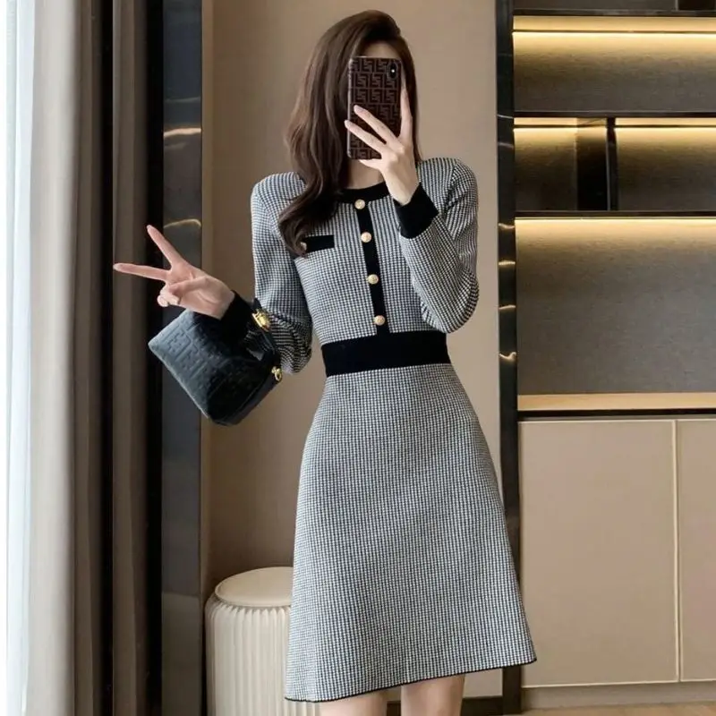 Women's Autumn Winter New Long Sleeved Round Neck Pullover Waist Knitted Dress Thousand Bird Checker Small Fragrant Style Skirt