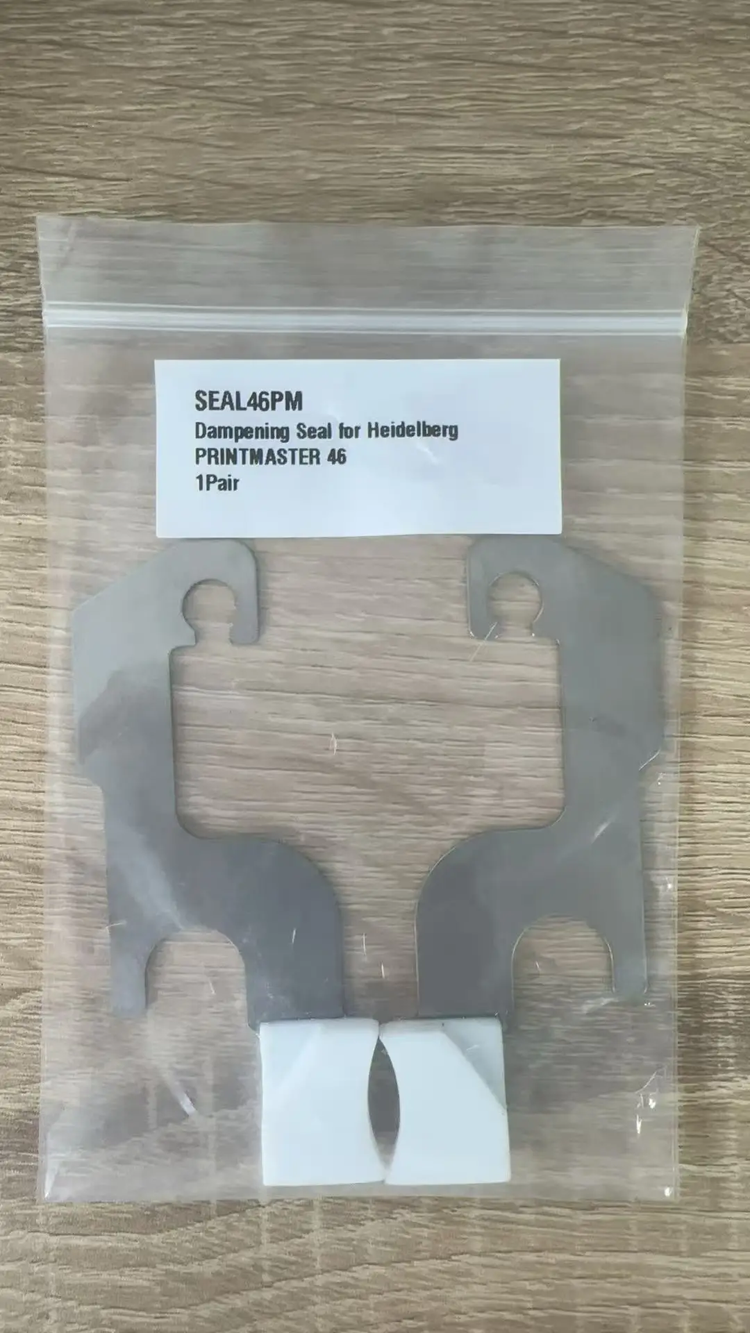 1 Pair Seals 46QM (… - image