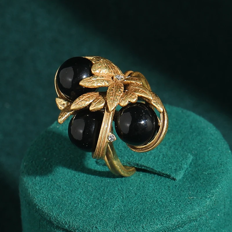 

Vintage Black Agate Ball Rings Gold Color Leaves Open Finger Accessories Luxury Quality Jewelry Designer 2025 New Trends