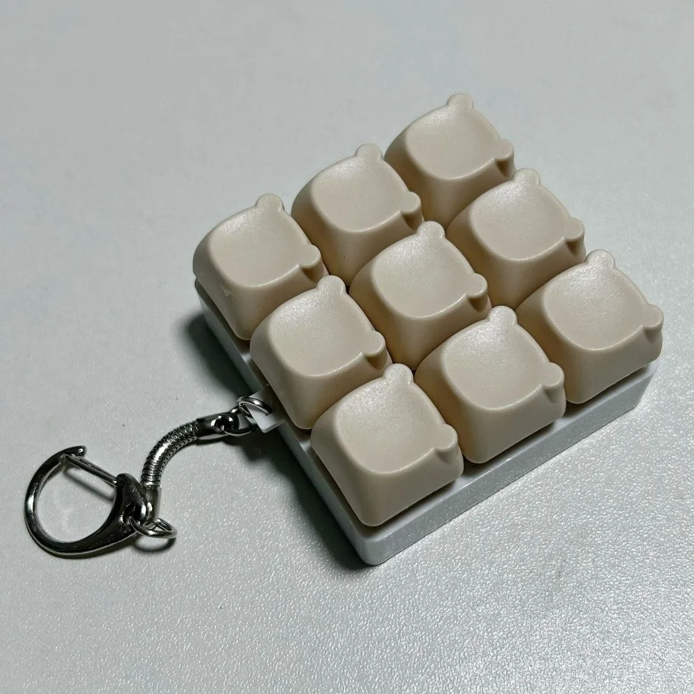 

New DIY Keyboard Fidget Keychain 9 Keys Relief Stress Clicker Keys Button Keycap Pinch Pass The Time