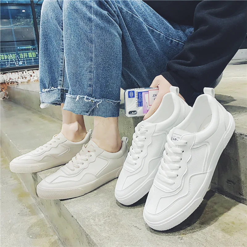 ชาย Casual แฟชั่น All-Match New Street ยิงผู้ชายสีขาวรองเท้าสบายๆกีฬารองเท้าแบนรองเท้า