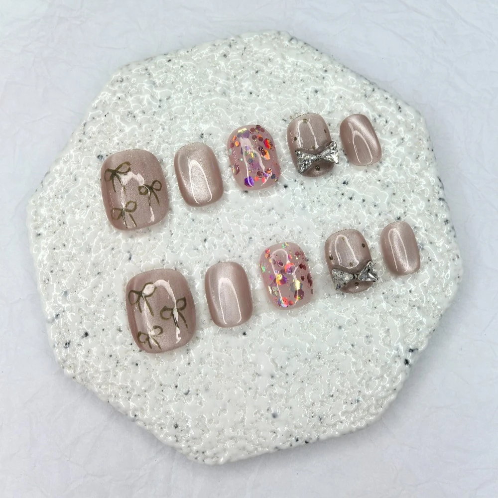 10 stück süße sexy kurze handgemachte nägel zum aufdrücken super glitzernde pailletten katzenauge schleife kunst künstliche nägel abnehmbar wiederverwendbar