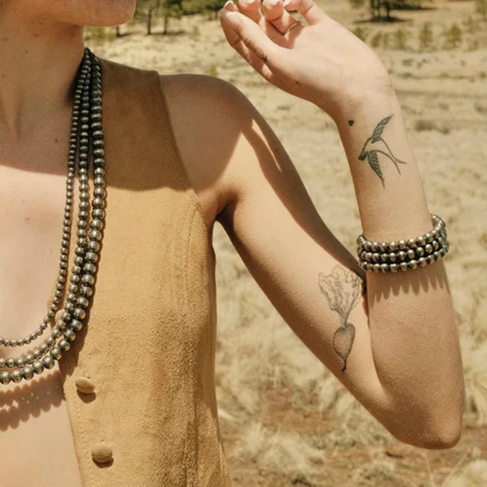 Yumfeel New Navajo Pearl Triple Layer Beaded Bracelet Western Style Vintage Cowgirl Heart Charm Bangles
