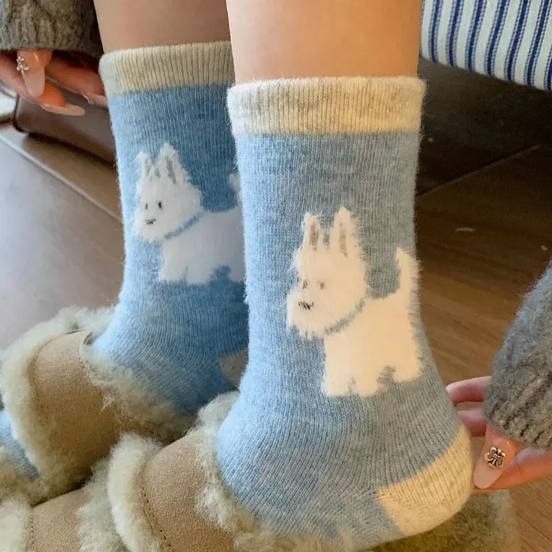 الملونة لطيف أفخم جرو الجوارب للنساء الخريف والشتاء كلية نمط الكرتون كومة الجوارب الرجعية اللون حظر منتصف جوارب أنبوبية #2