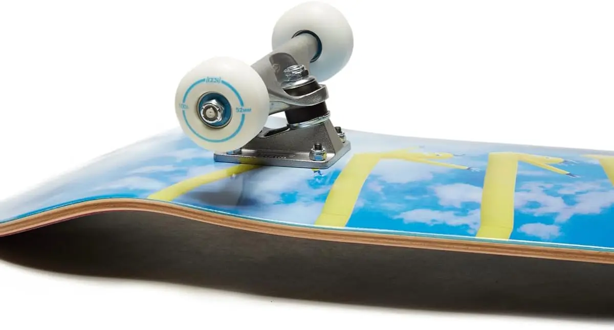 [CCS] Skateboard completo in legno d'acero di grado professionale completamente assemblato con attrezzi e adesivi per pattini Adulti, bambini, adolescenti,