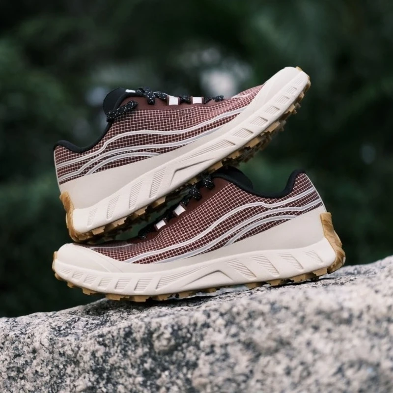 Classic Brand Comfortable Anti Slip Walking Jogging Shoe Top Quality Off Road Running Training Shoe Men Woman Sport Running Shoe