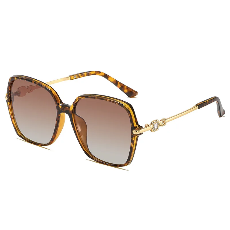 موضة جديدة مربع الاتجاه الاستقطاب النظارات الشمسية النساء إطار كبير نظارات شمسية ملونة الإناث التدرج Oculos ظلال السيدات النظارات