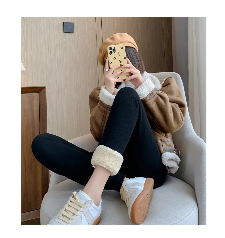 Plus Size hoch taillierte, mit Fleece gefütterte Leggings für Damen, wolkenartige, weiche Thermohose, Winter, verdickte warme Baumwollhose, alleine tragen – Detail 11