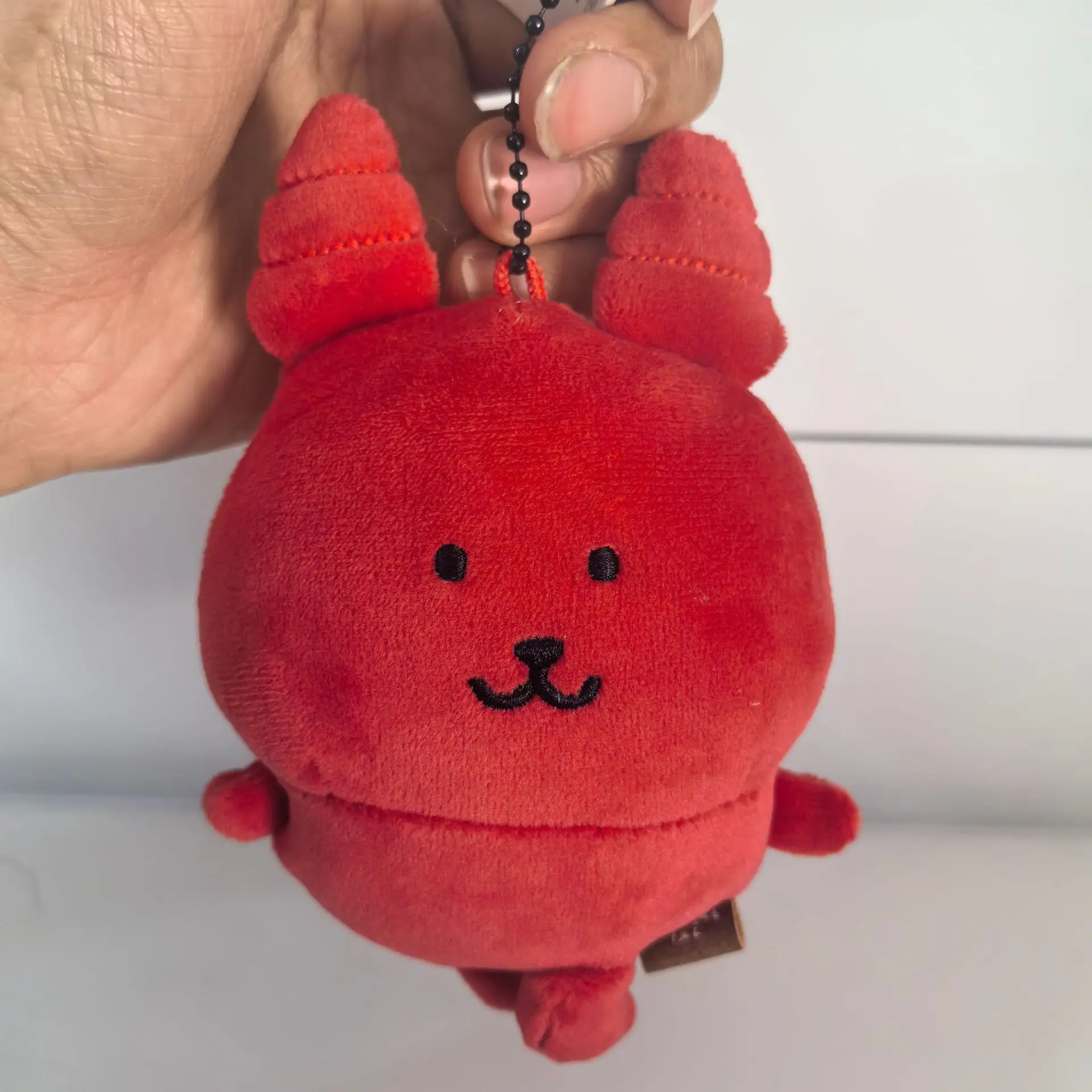Nieuwe 10 cm sleutelhanger Kawaii getransformeerd in rode geest puntige hoorn beer korte pluche pop paar tas hanger sleutelhanger vakantiecadeau
