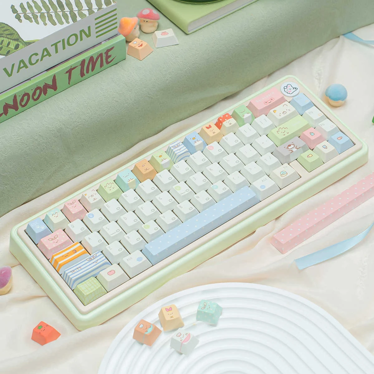 Color-Blocked Macaron Cherry Profile Personalized Keycaps PBT Sublimation Key Cap for ISO Layout MX Switch Mechanical Keyboards