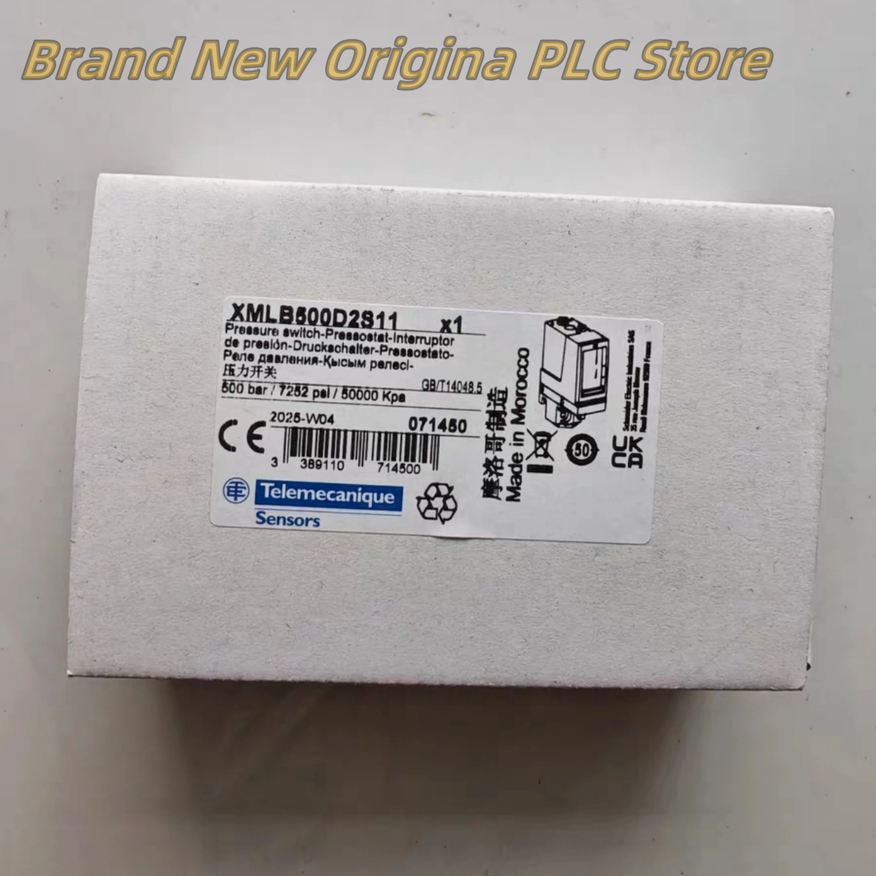 

New in box XMLB500D2S11 Pressure switch