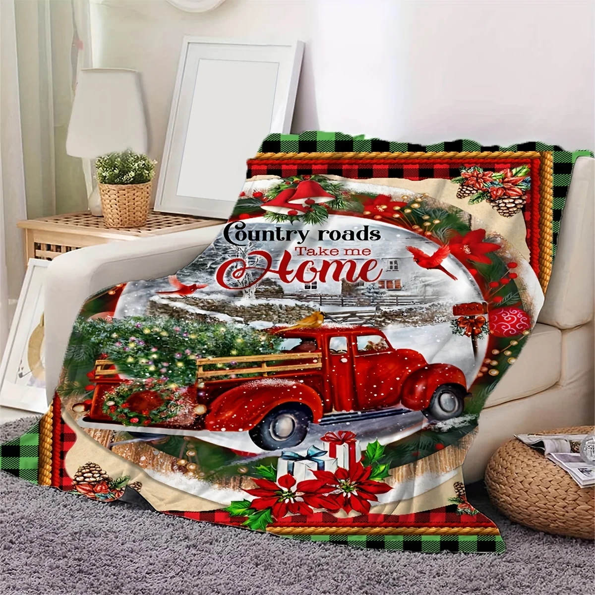 

Уютное фланелевое одеяло Country Roads Take Me Home Red Truck — мягкий, теплый праздничный дизайн, можно стирать в машине