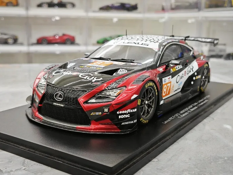 سبارك 1/18 لكزس RC F GT3 2024 لو مان سبيكة موتور لعبة السيارة يموت الصب نموذج معدني جمع الصبي هدايا عيد الميلاد